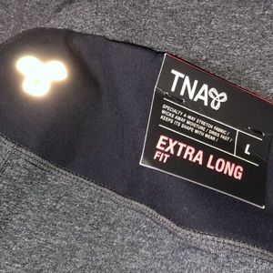 TNA LEGGINGS/YOGA PANTS extra long fit